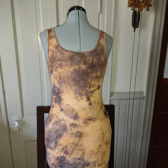 Tie dye ribbed body con dress - Picture 3 of 3